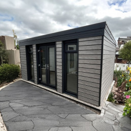 Insulated pent garden room